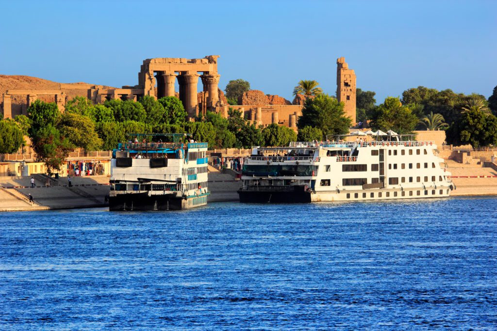 Nile Cruise Luxor Aswan - Standard Ship Cruise - Egypt 3 Week Itinerary